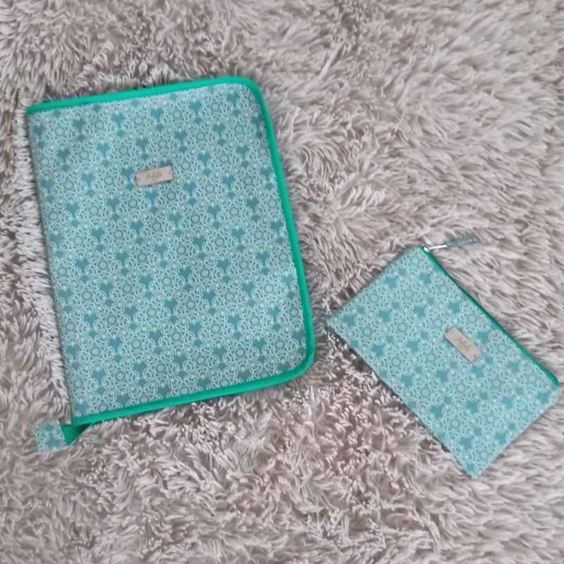 Organizador de cuaderno A4, con cierre · y su estuche